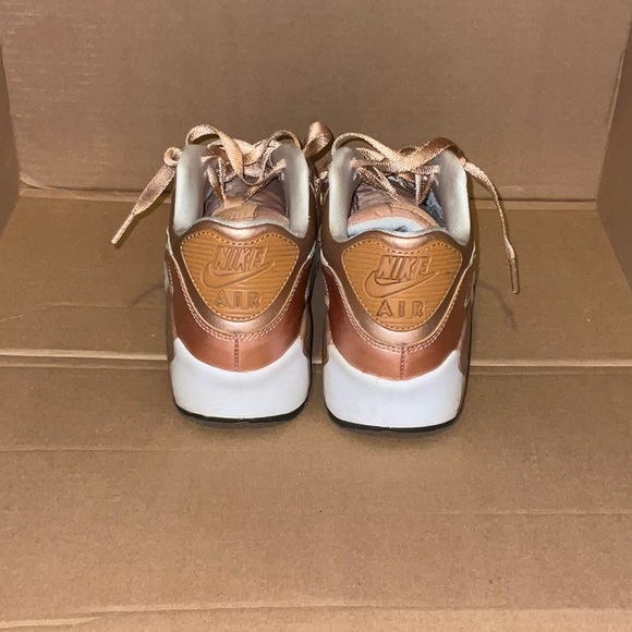 AIRMAX - Picture 4 of 5